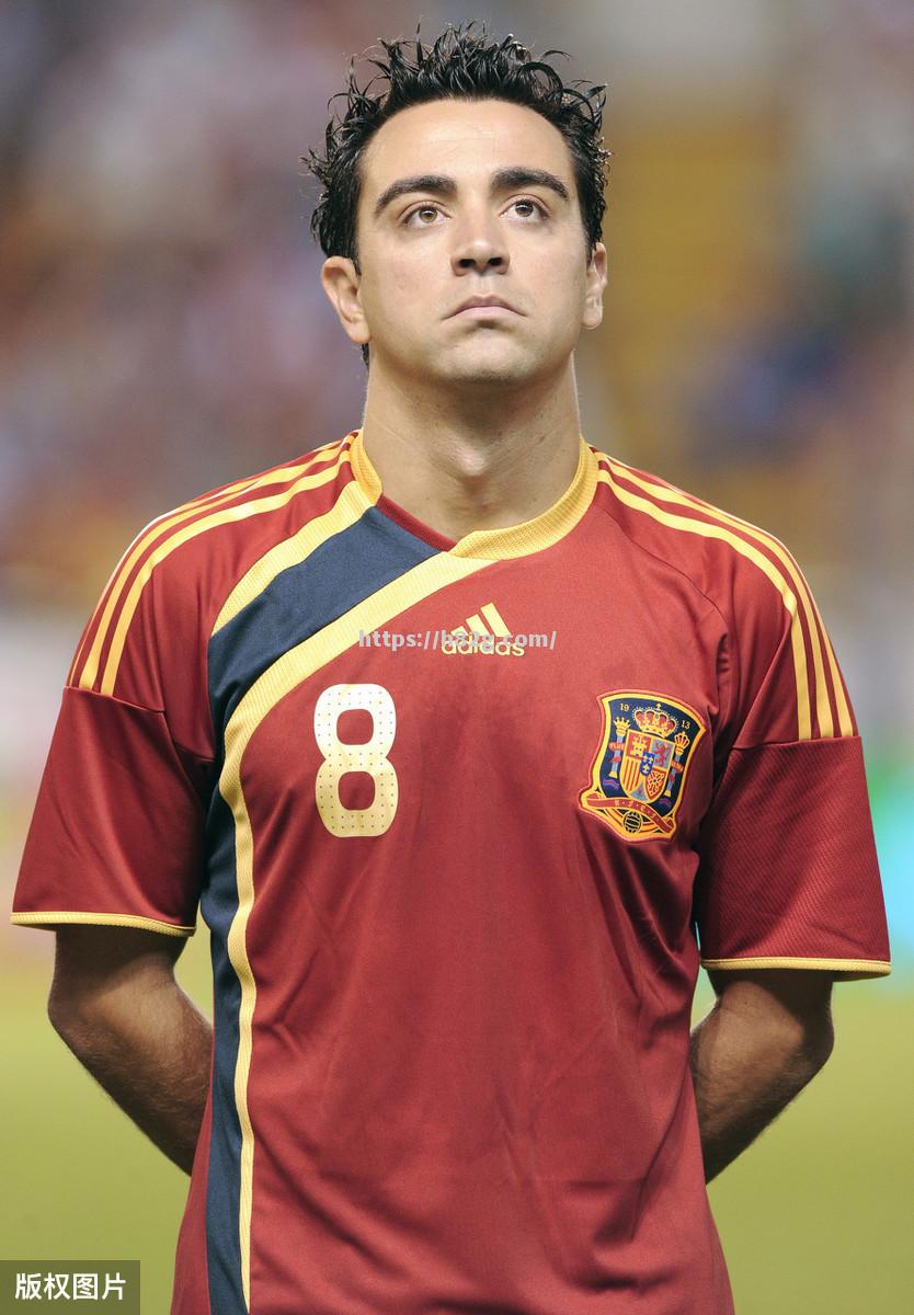 国际米兰宣布签下西班牙中场托雷斯,引起球迷狂热讨论 国际米兰宣布签下西班牙中场托雷斯,引起球迷狂热讨论