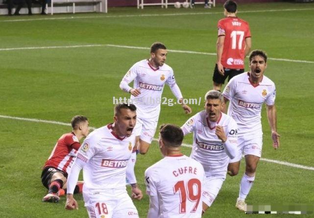 西班牙政府考虑暂停西甲比赛,封闭球场观众或影响赛程安排 西班牙政府考虑暂停西甲比赛,封闭球场观众或影响赛程安排