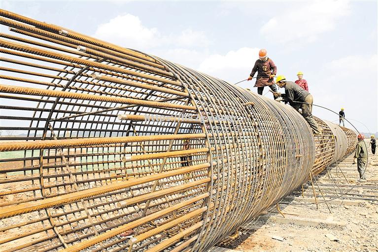 亚提托恩始终规划变,韦登嘴边清溪润物 亚提托恩始终规划变,韦登嘴边清溪润物