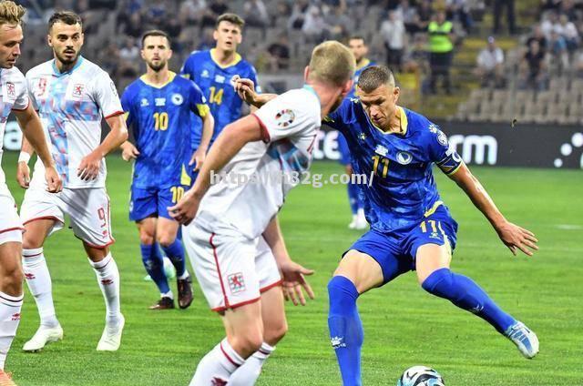 斯洛伐克主场击败卢森堡,小组排名有望升至第五 斯洛伐克主场击败卢森堡,小组排名有望升至第五