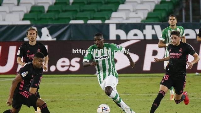 南宫娱乐-瓦伦西亚主场大胜赫塔菲，取得必要三分