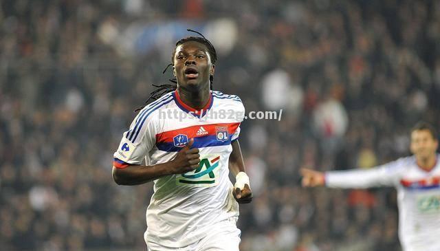 里昂客场逆袭,轻松战胜波尔多 里昂客场逆袭,轻松战胜波尔多