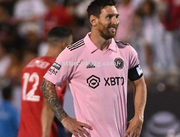 南宫娱乐-阿根廷足球：一位前国脚现身现场观赛，引发球迷热议