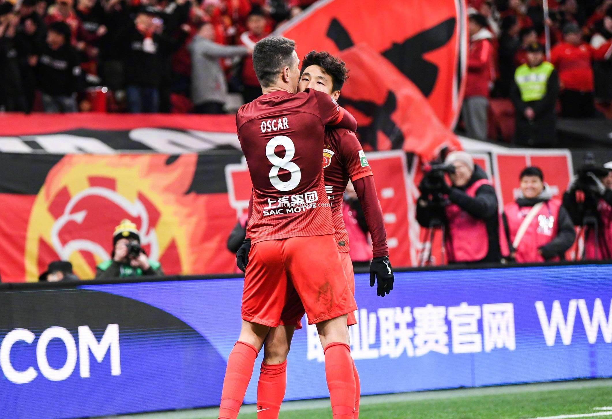 南宫娱乐-克罗托内主场逼平对手,成功卫冕积分榜前列