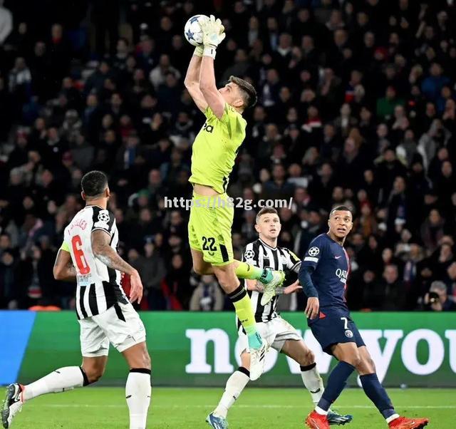 巴拿马田径选手破纪录力争第一