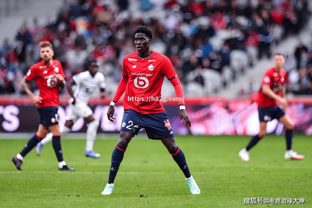 南宫娱乐-里昂豪取重要胜利，争冠希望强劲