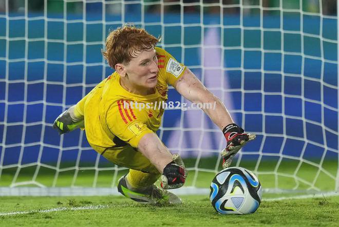 南宫娱乐-国际比赛中球队取得历史性胜利