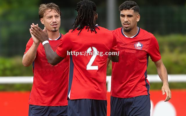 南宫娱乐-里尔客场大胜巴黎圣日耳曼,领先法甲榜首