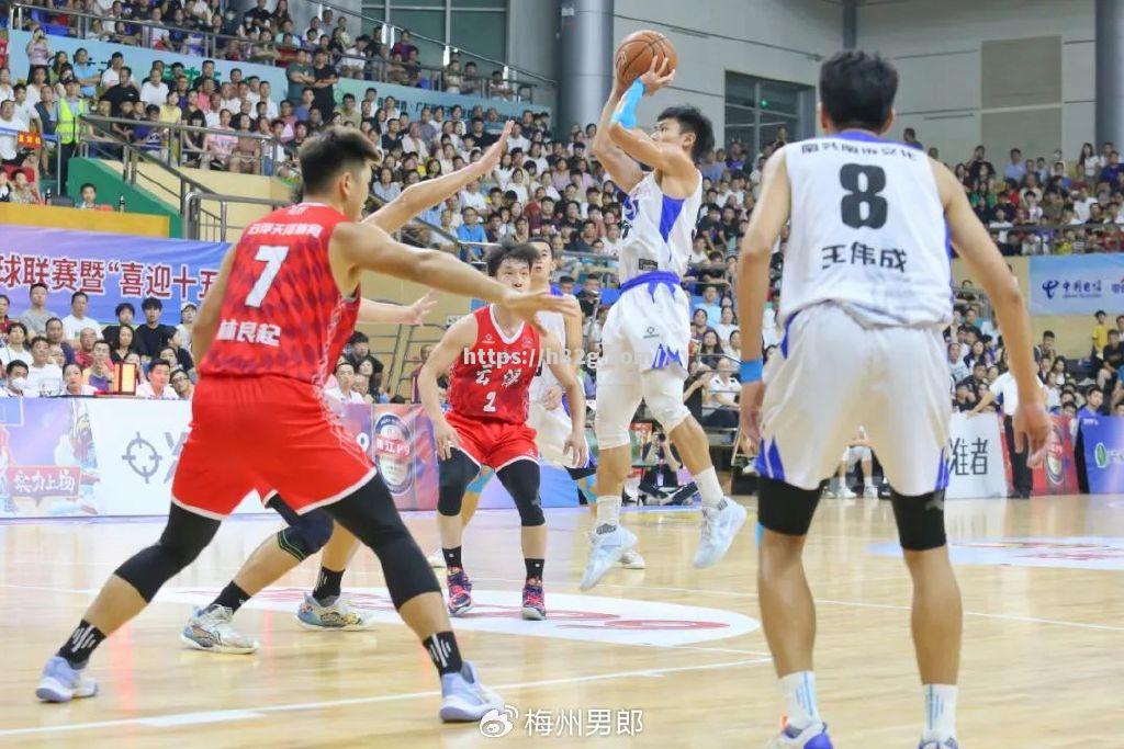 南宫娱乐-近期有哪些篮球比赛备受瞩目？