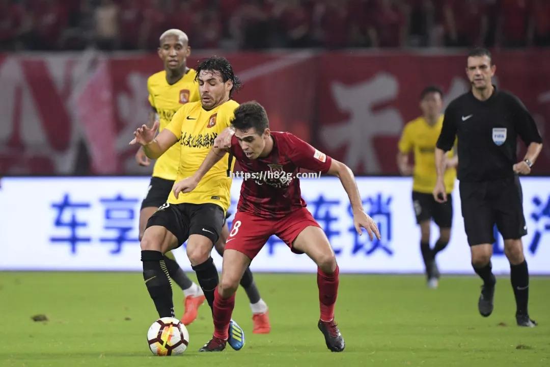 南宫娱乐-上港客场战平恒大，延续不败势头