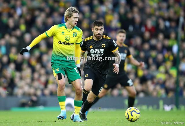 曼联客场战平诺里奇，积分榜上升