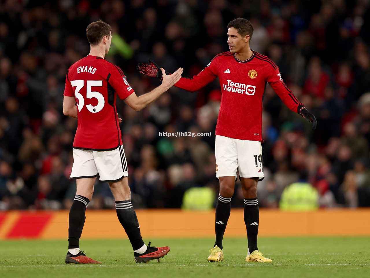 切尔西铁卫突然退役,球迷为其送别 切尔西铁卫突然退役,球迷为其送别