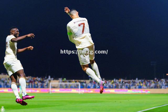 南宫娱乐-里尔主场收获胜利,冲击联赛前四