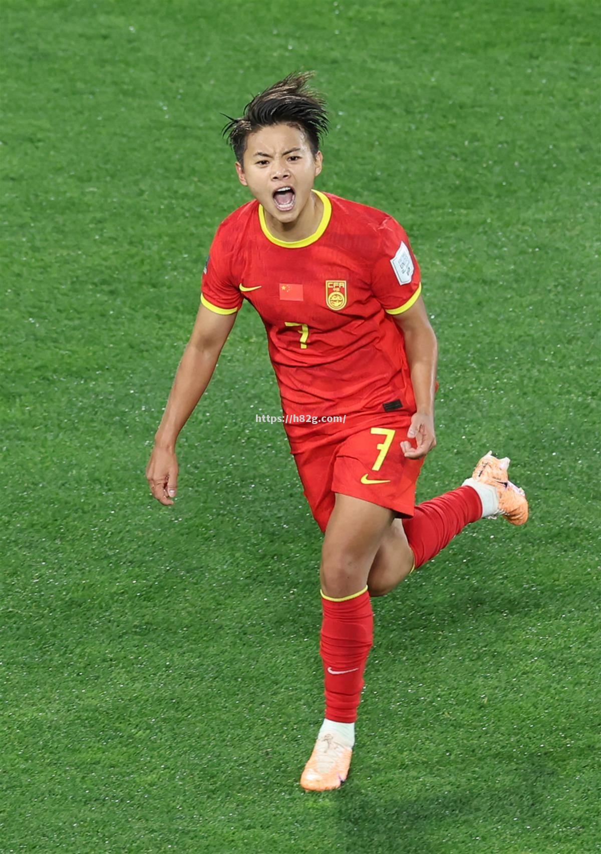 南宫娱乐-队员爆料!女足比赛赛场内外充满难以预料