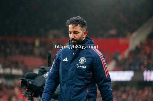 南宫娱乐-伯恩茅斯扭转败局，保级压力仍然巨大