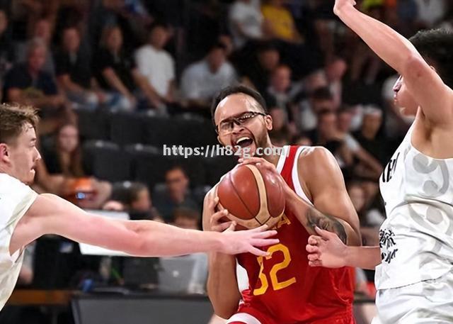 大比分差距引发球迷热议，团队合作备受质疑