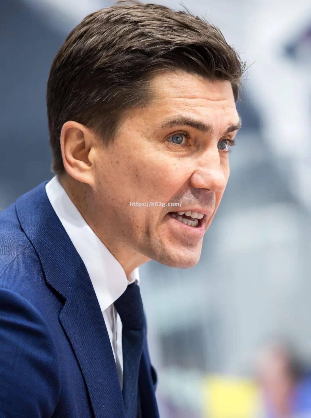 南宫娱乐-挑战东西部对决，强弱对比表明劲敌难靠