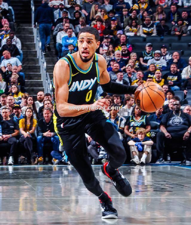 南宫娱乐-步行者队年轻球员崭露头角,助球队取胜